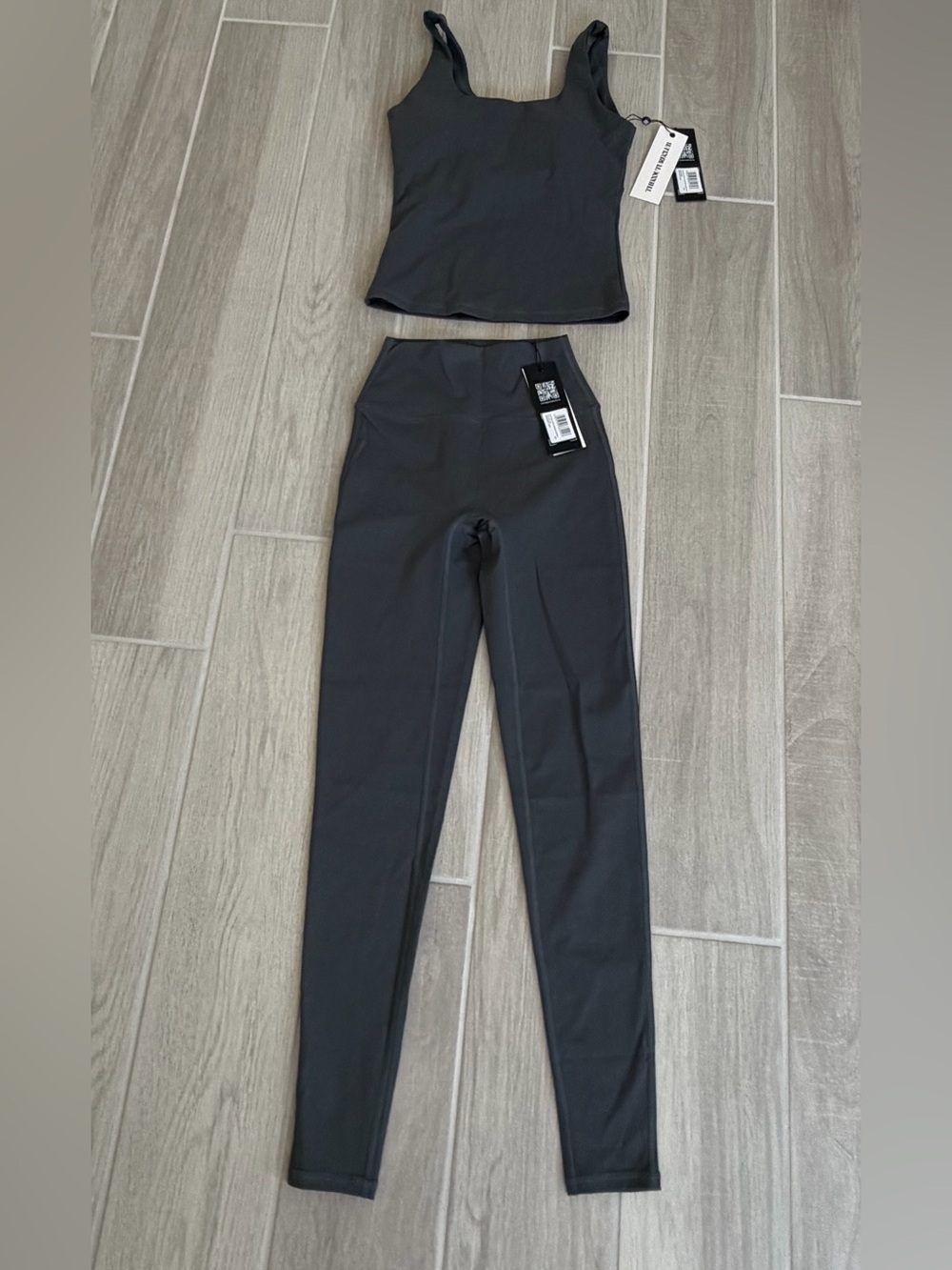 THECOUTURECLUB; Grey Women's High-Waist Ponte Leggings & Tank Set